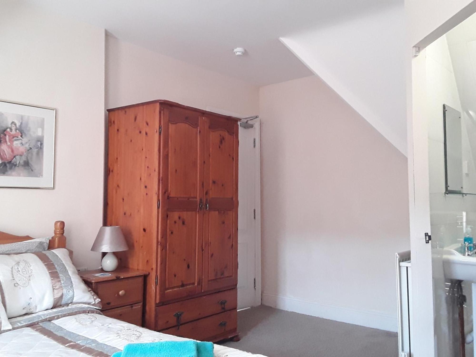 ホテル Lincoln House ボーンマス 部屋 写真